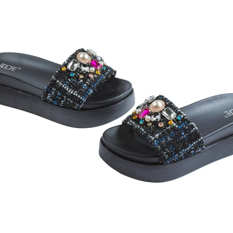 Franca Wedge Slide-Black 5