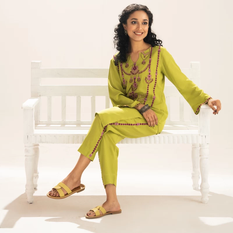 SA-RANG | Stitched 2 pc | Code No: LSK-04