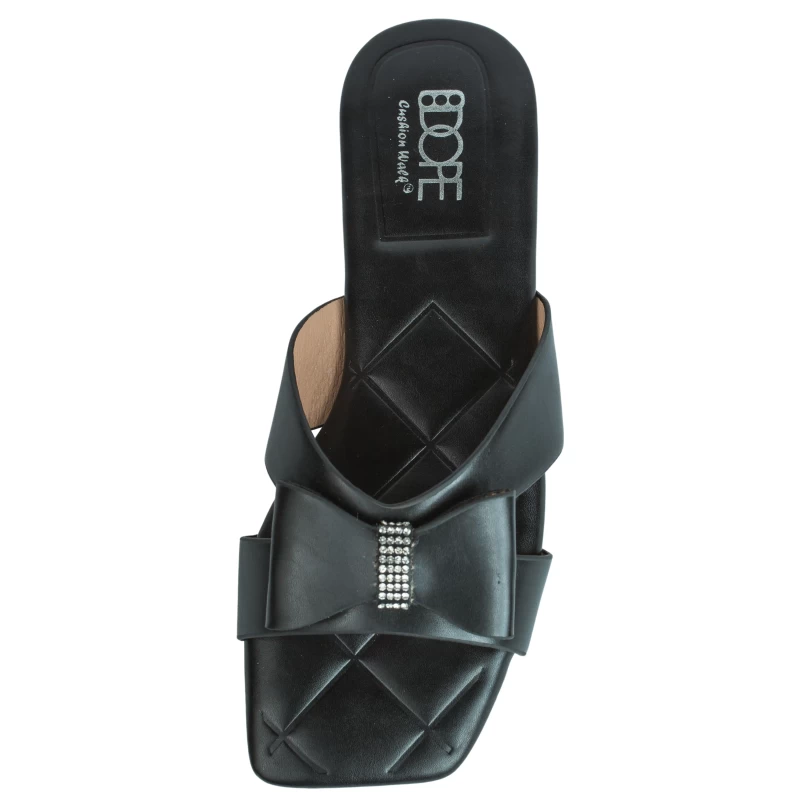 Stella Flat Sandal-Black