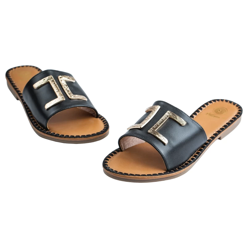 Chloe Flat Sandal-Black 5